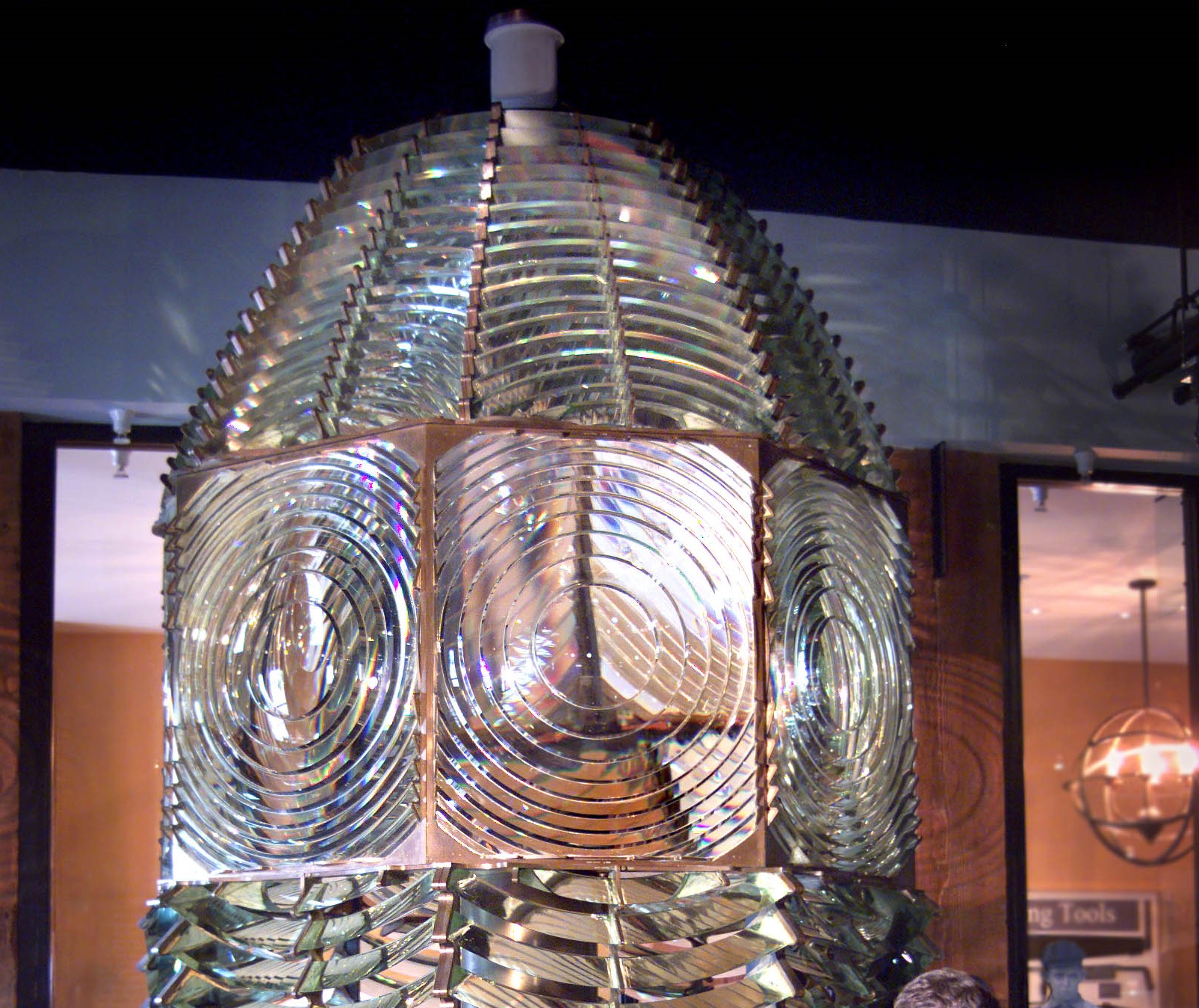 fresnel lens